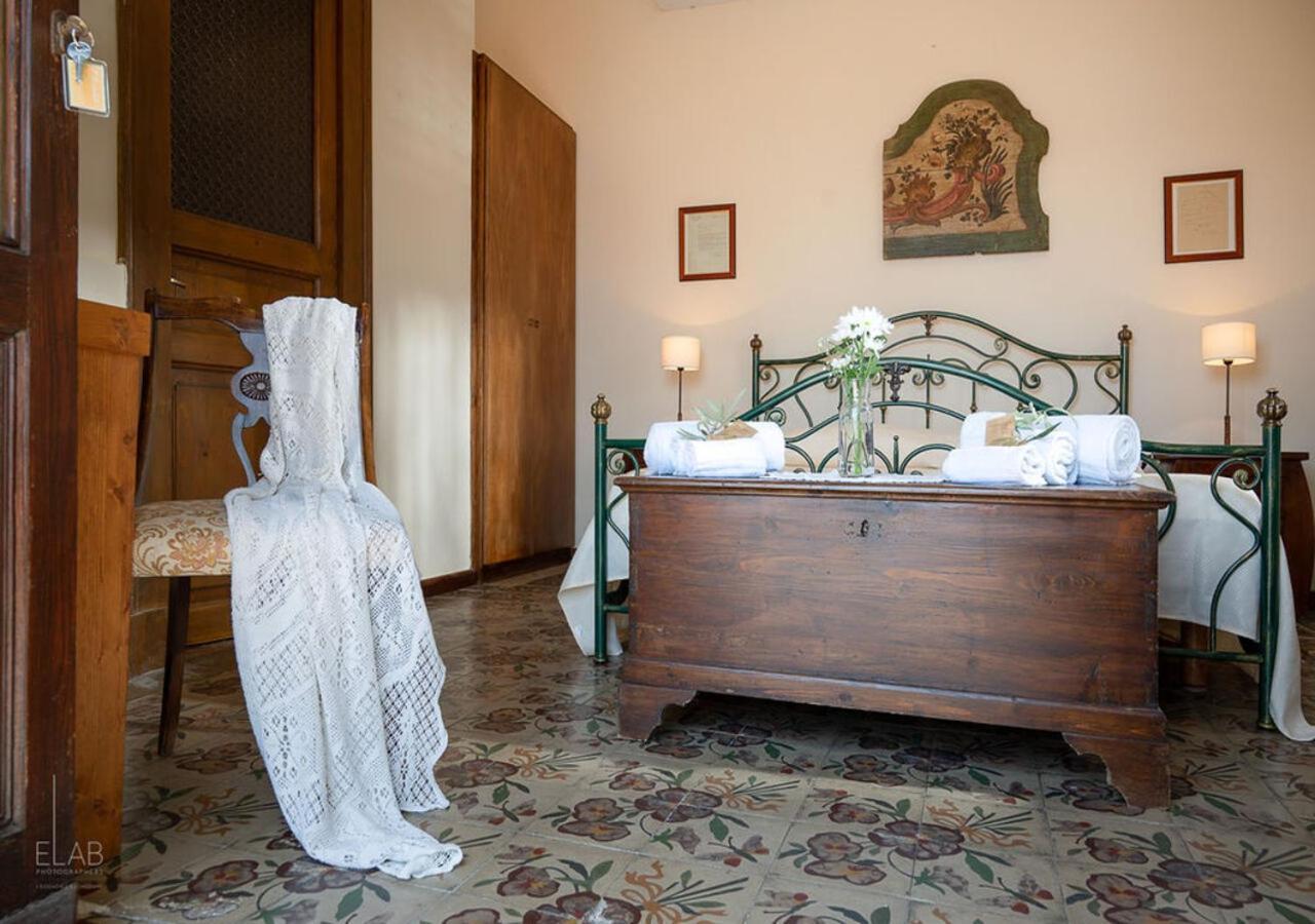 B&B Villa Vittoria Giardini Naxos Eksteriør bilde
