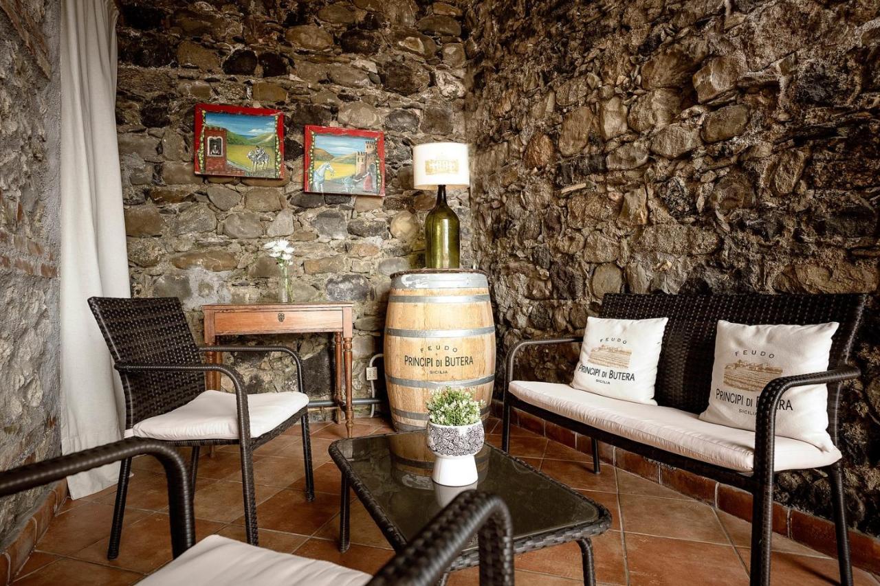 B&B Villa Vittoria Giardini Naxos Eksteriør bilde