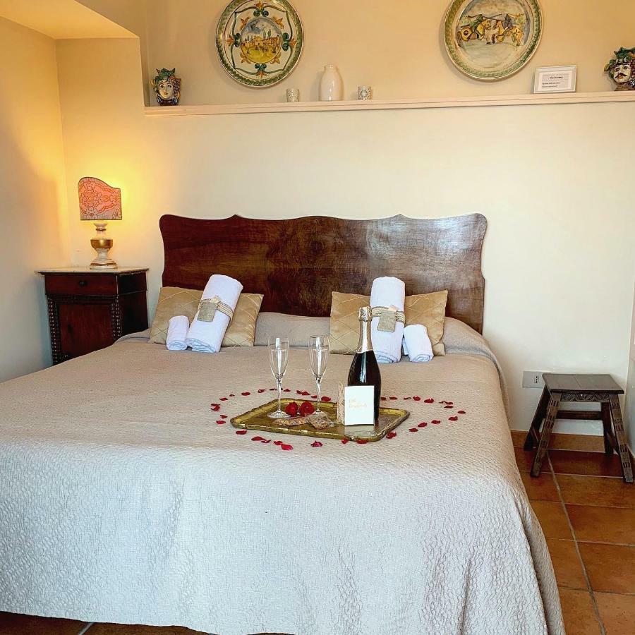 B&B Villa Vittoria Giardini Naxos Eksteriør bilde